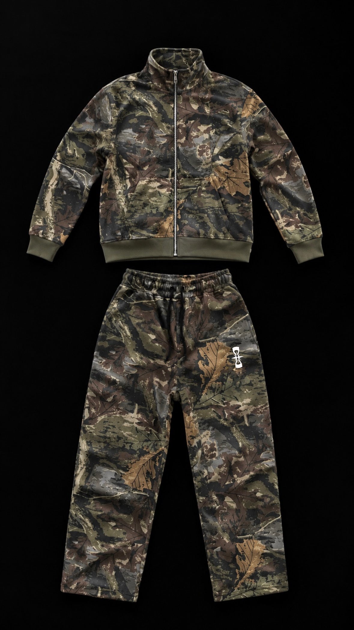 MOYO SWEATSUIT