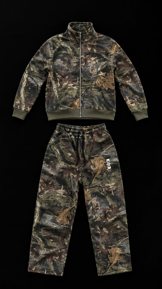 MOYO SWEATSUIT