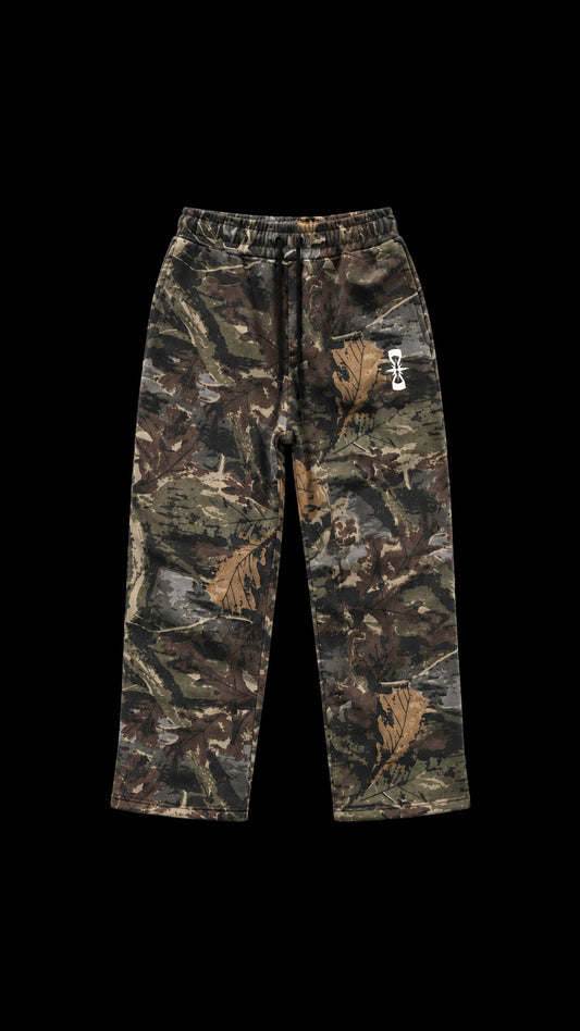 JUNGLE PRINT SWEATPANTS